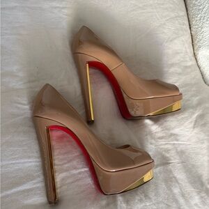 Christian Louboutin Tuctivista 140 mm Patent Leather Pumps
